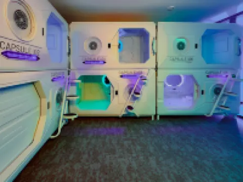 UBPOD-The First of Capsule Hotel in Mongolia ウランバートルのホテル