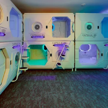 UBPOD-The First of Capsule Hotel in Mongolia Отели рядом с достопримечательностью «Сүхбаатарын Талбай»