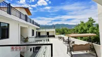 Guanshan Yue Courtyard Homestay  호텔