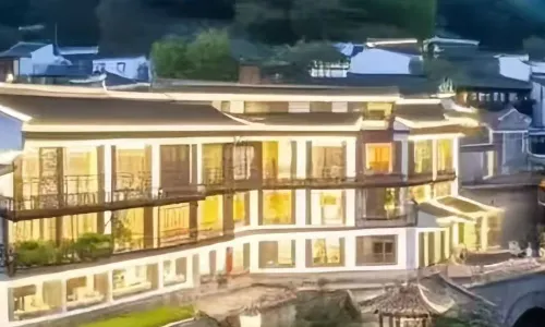 （BO Hotel Yangshuo West Street Lijiang Branch)