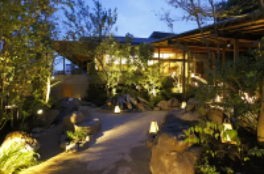 Yoshiharu Ryokan – Izu Nagaoka Onsen Hotels near 曹洞宗 水路山 随昌院