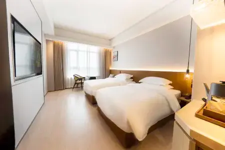 MEHOOD LESTIE Hotel (Shanghai Songjiang Station) Отели рядом с достопримечательностью «Zuibaichi Park»