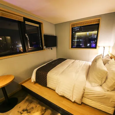 New York Hotel Отели рядом с достопримечательностью «Парк Йоидо»