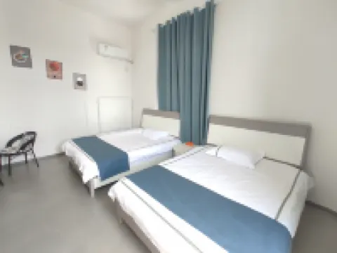 Hejia Xiaoyuan Chinese Inn