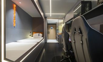 Ace Esports Hotel (Italian Style District Branch)