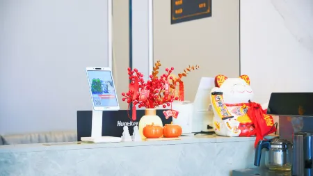 Qingzhen Tiancheng Hotel Отели рядом с достопримечательностью «Chaofeng Temple»