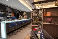 Courtyard by Marriott Paris Porte de Versailles