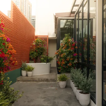 5loft Anti-Hotel, Silom, Bangkok
