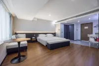 Perth X Light Residence (Convention Center Futian Port Branch)