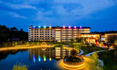 Xuancheng Wanlinghu Ecological Park Hotel