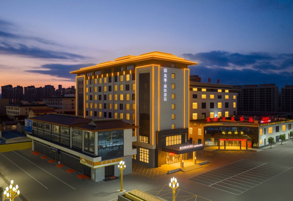 hotel overview picture