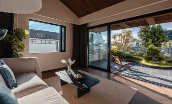 Dali Ancient City Yijing Homestay