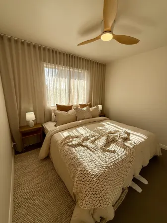 Fletcher Christian Apartments - Manava Suites