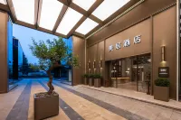 Mercure Hotel  The old town of Lijiang