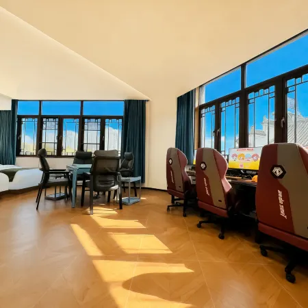 Beehive eSports Hotel (Dingyuan Ancient City Branch)