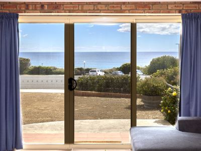 Bicheno Spa Villa