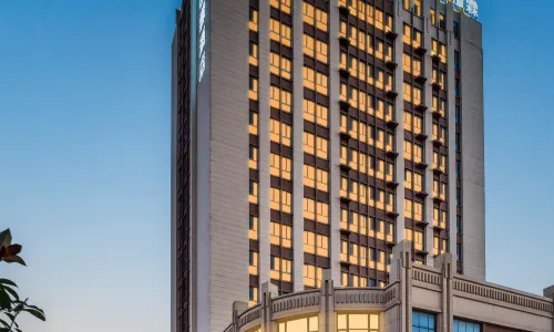 Weihai Rongcheng shidao Atour Hotel