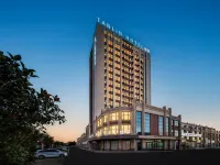 Weihai Rongcheng shidao Atour Hotel