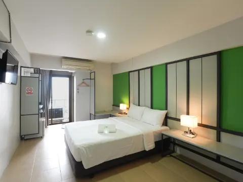 ห้องซูพีเรียร์ เตียงใหญ่ 1 เตียง