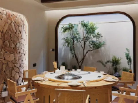 Mountain Talk Hotels in Hailin