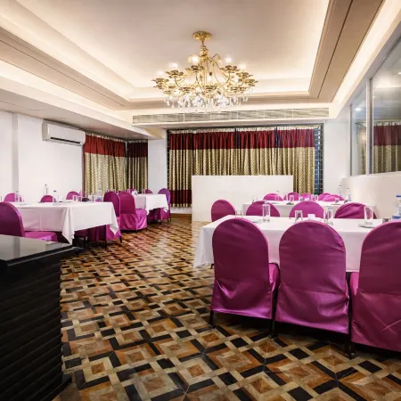 Baral White Rose Hotel