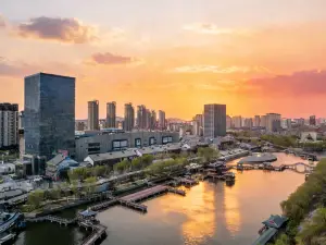 โรงแรมรีสอร์ทรูโย่ว (สวนช้อปปิ้งอีเจียน ถนนเก่า ไท่อัน)