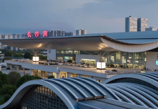 리버블 호텔 헬스장 시설