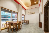巴人居飯店（恩施火車站店） - 3 星級