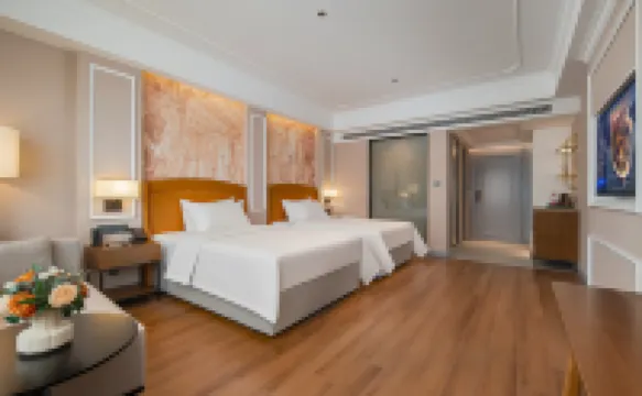 Vienna International Hotel (Guangxing Avenue East, Xinjing Plaza Store)