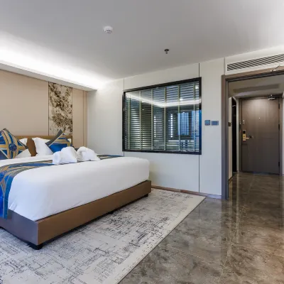 Marquis Hotel & serviced apartment ブンクム周辺のホテル