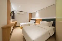 Rest Hotel (Shanghai Jiangqiao Wanda Jinyun Road Metro Station Branch) Hotels in Shanghai