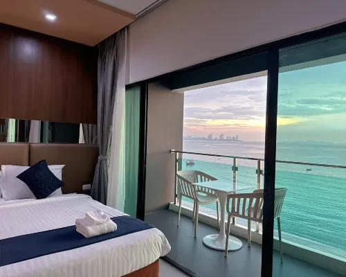 Golden Dragon Beach Resort Pattaya (Bang Lamung) レムチャバンのホテル