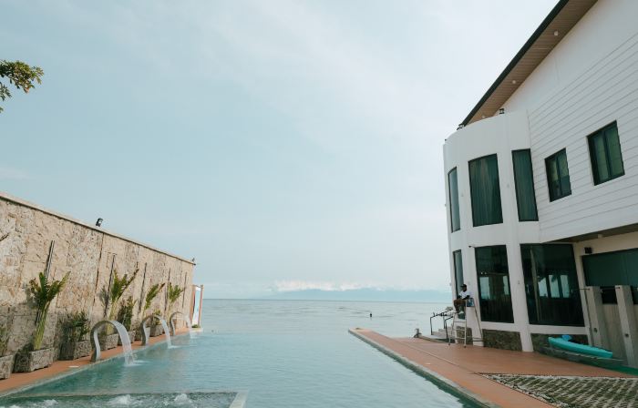 PlayaLolita Beach Resort