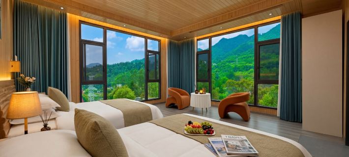 A small house on one side Hotels in Hefeng County