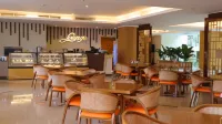 Royce Hotel & Casino