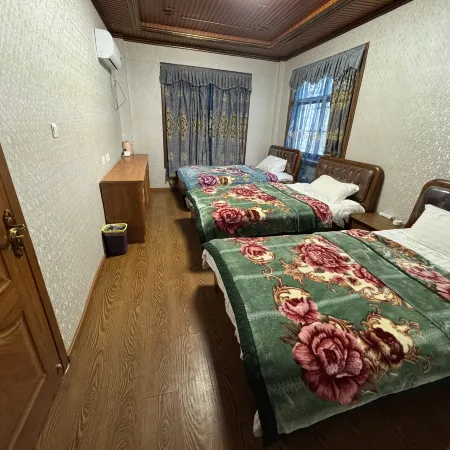 宇託康薩家庭旅館