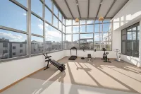 Luyixue · Light Luxury Art Audio-Visual Hotel