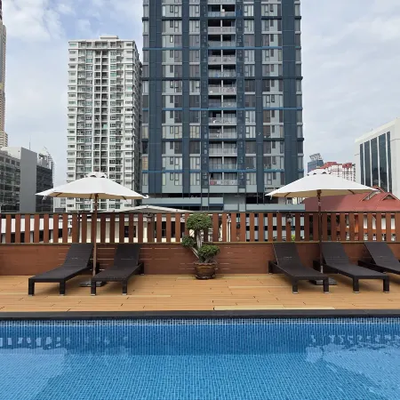 True Siam Rangnam Hotel