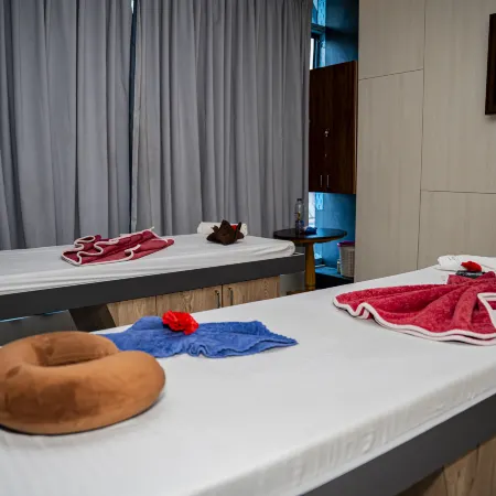 Grand Ambassador Business Hotel