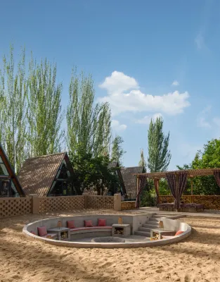 Dunhuang No.23 Courtyard