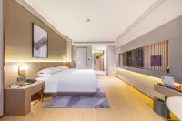 Lavande Hotel (Hezuo Shambhala Cultural Plaza) - parking