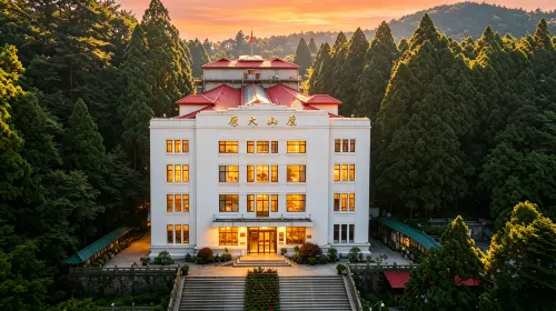 Lushan Building
