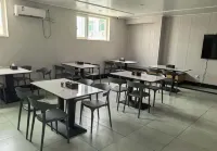 xichengzhinengjiudian Hotel - Parking