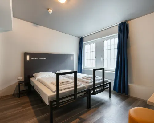 a&o Salzburg Hauptbahnhof Hotels near Western Union