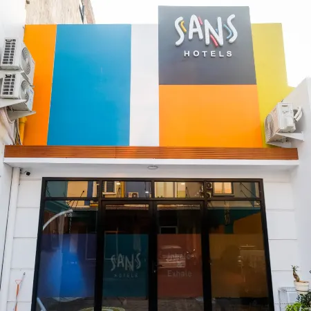 Sans Hotel City Park Medoho Semarang