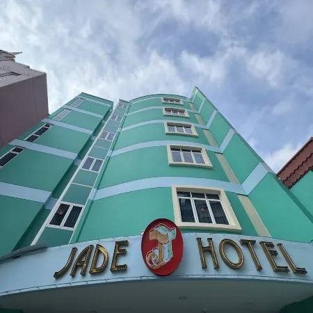 JADE HOTEL Отели рядом с достопримечательностью «Станция MRT Aljunied »