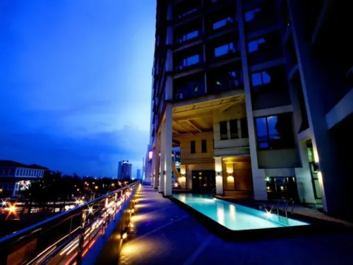 Mandarin Plaza Hotel - Spa