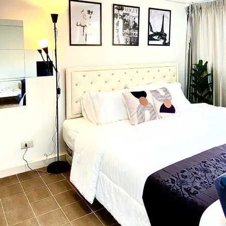 Impact Arena Muang Thong Condo C3 Two rooms by Goodroom24
