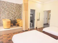 Xiahe Gongbaotang Wellness Center - 2 stelle
