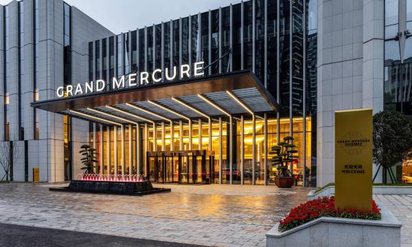 Grand Mercure Yichang Waitan (Opening November 2023)